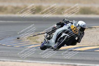 media/Apr-20-2025-CVMA (Sun) [[39090e8767]]/Race 11-500-350 Supersport (Holeshot)/